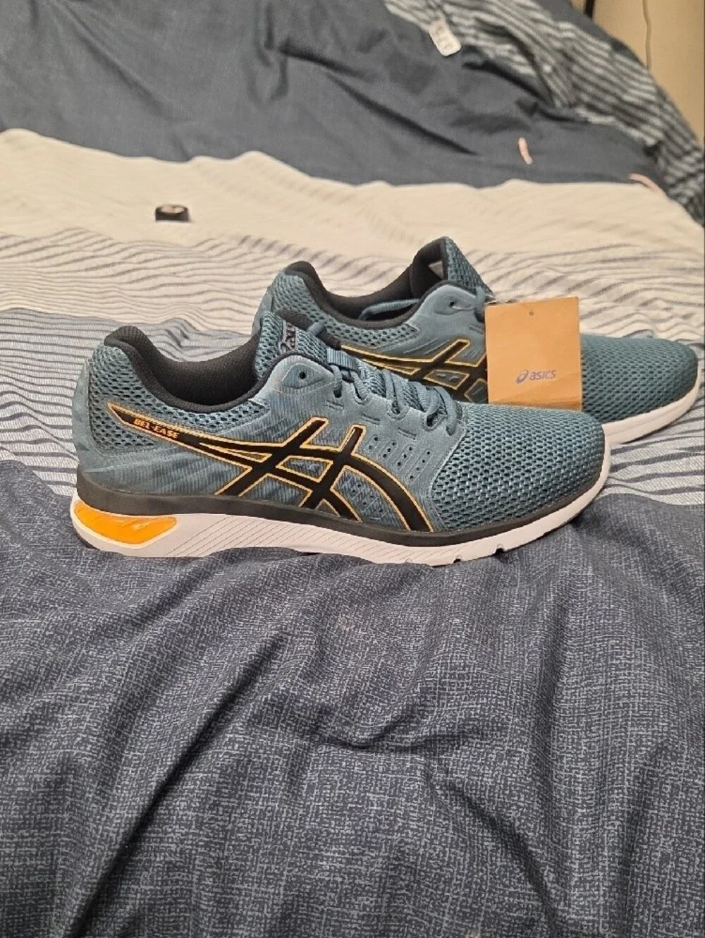 Asics Ironclad Men's Sneakers in Black..grey